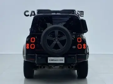 2023 Land Rover Defender с пробегом 93 800 км