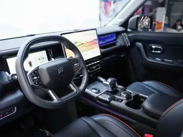 2025 JETOUR T1 с пробегом 8 000 км