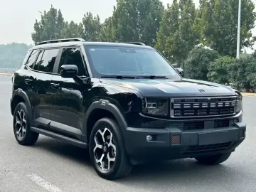 2025 JETOUR T1 с пробегом 6 000 км