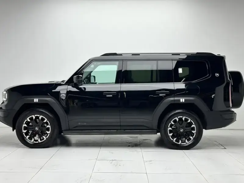 2025 JETOUR G700 с пробегом 15 000 км
