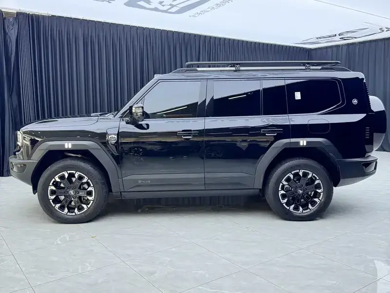 2025 JETOUR G700 с пробегом 14 000 км