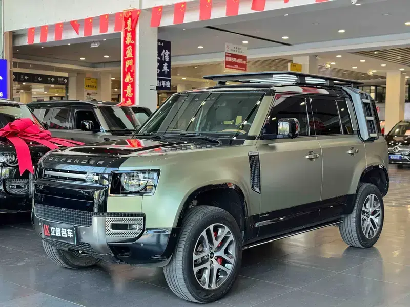 2022 Land Rover Defender с пробегом 75 000 км