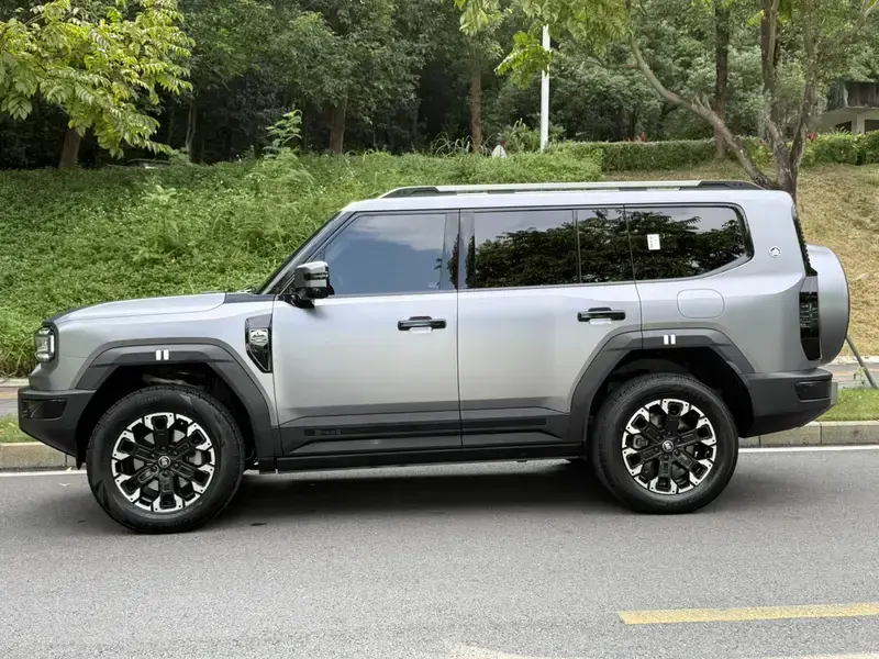 2025 JETOUR G700 с пробегом 12 000 км