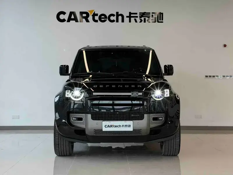 2023 Land Rover Defender с пробегом 26 000 км