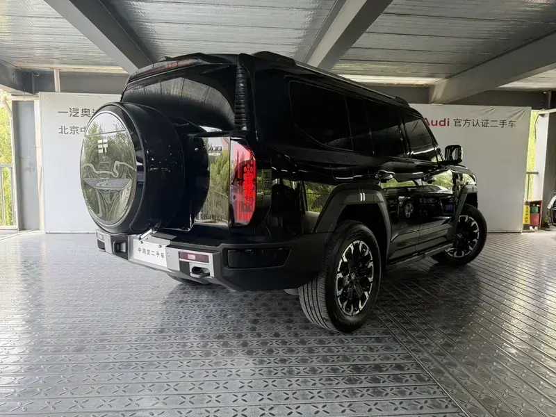 2025 JETOUR G700 с пробегом 7 000 км