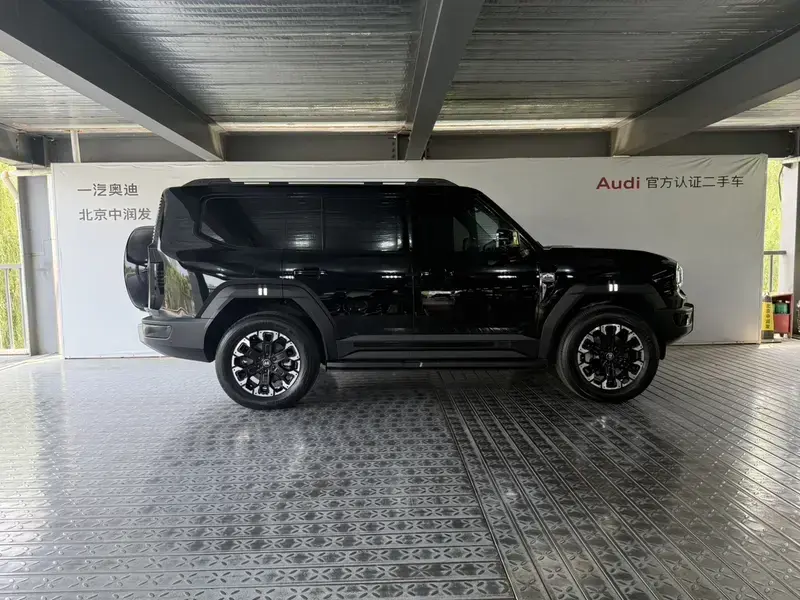 2025 JETOUR G700 с пробегом 7 000 км