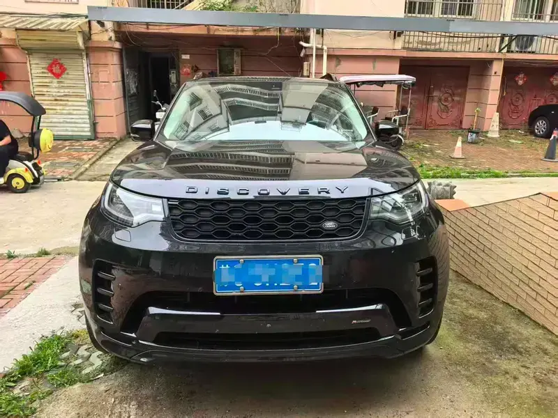 2023 Land Rover Discovery с пробегом 46 000 км