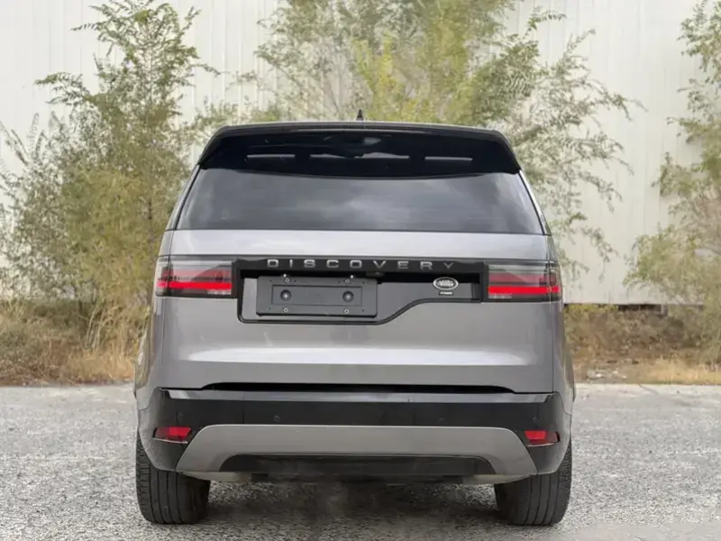 2021 Land Rover Discovery с пробегом 40 000 км