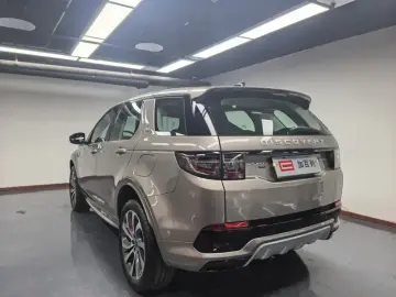 2024 Land Rover Discovery Sport с пробегом 11 000 км