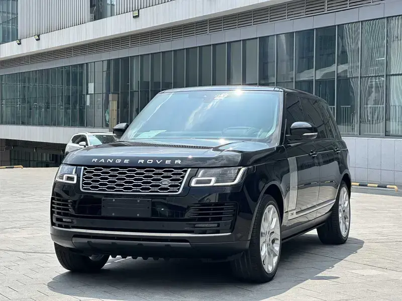 2022 Land Rover Range Rover с пробегом 20 000 км
