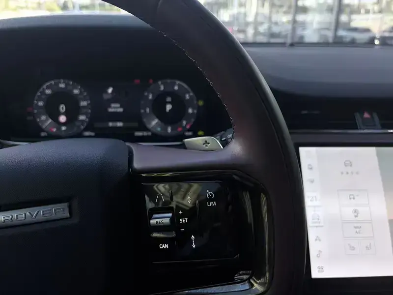 2024 Land Rover Range Rover Evoque с пробегом 19 000 км