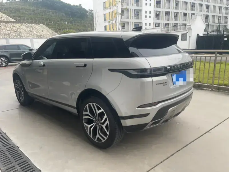 2023 Land Rover Range Rover Evoque с пробегом 50 000 км
