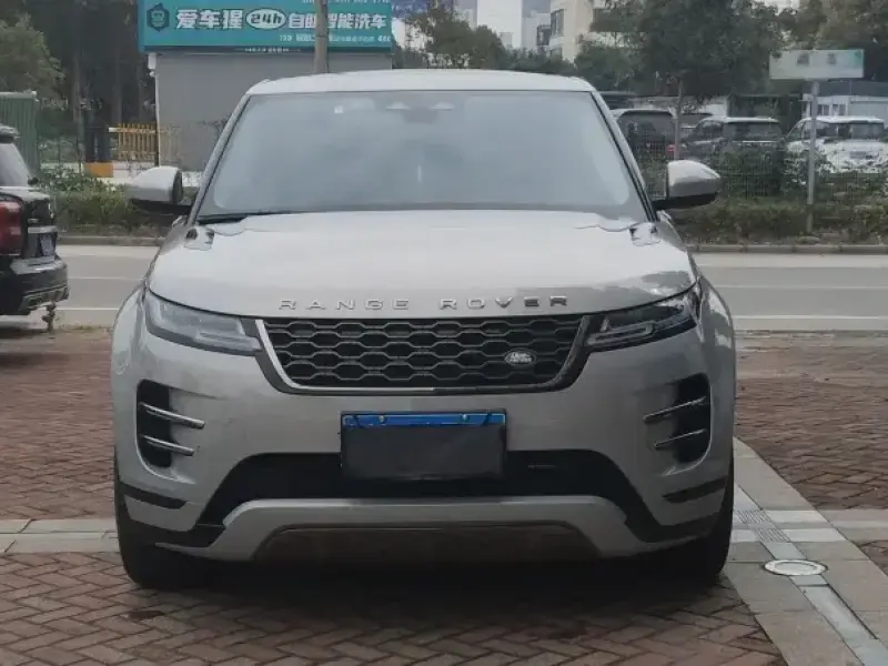 2023 Land Rover Range Rover Evoque с пробегом 30 000 км