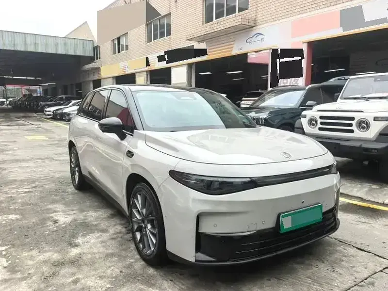 2024 Leapmotor C10 с пробегом 50 000 км