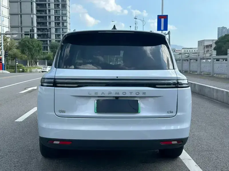 2026 Leapmotor C16 с пробегом 19 000 км
