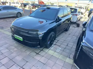 Leapmotor C16