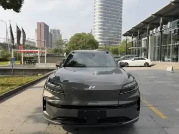 2025 Nio Onvo L90 с пробегом 14 000 км