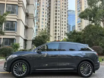 2026 Leapmotor C11 с пробегом 6 000 км