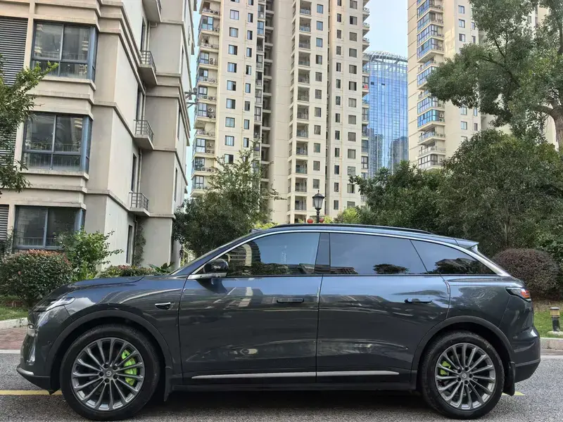 2026 Leapmotor C11 с пробегом 6 000 км