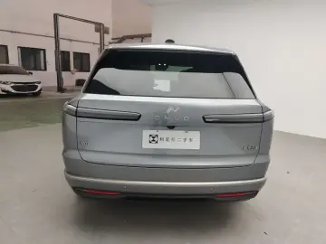 2025 Nio Onvo L90 с пробегом 24 000 км