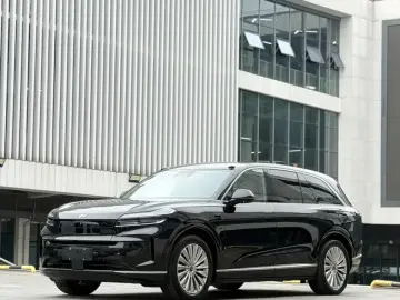 2025 Nio Onvo L90 с пробегом 34 000 км