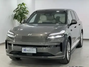 2025 Nio Onvo L90 с пробегом 13 600 км
