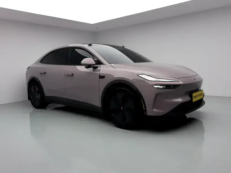 2024 Nio Onvo L60 с пробегом 24 800 км