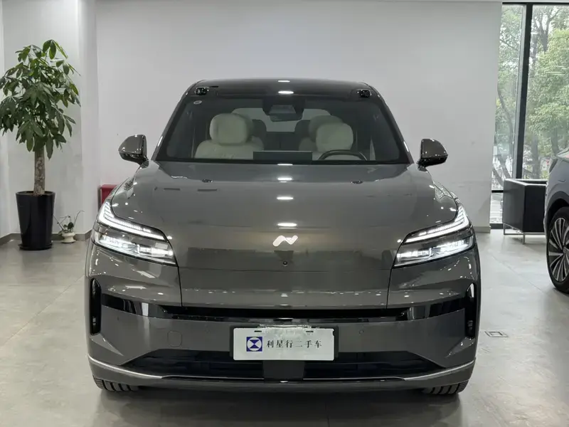 2025 Nio Onvo L90 с пробегом 13 600 км