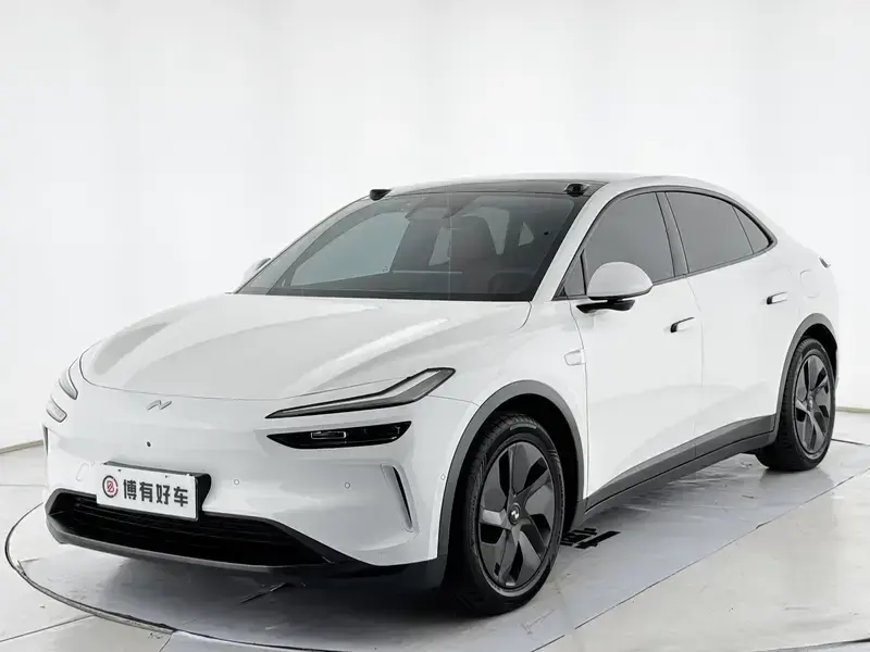 2024 Nio Onvo L60 с пробегом 36 000 км