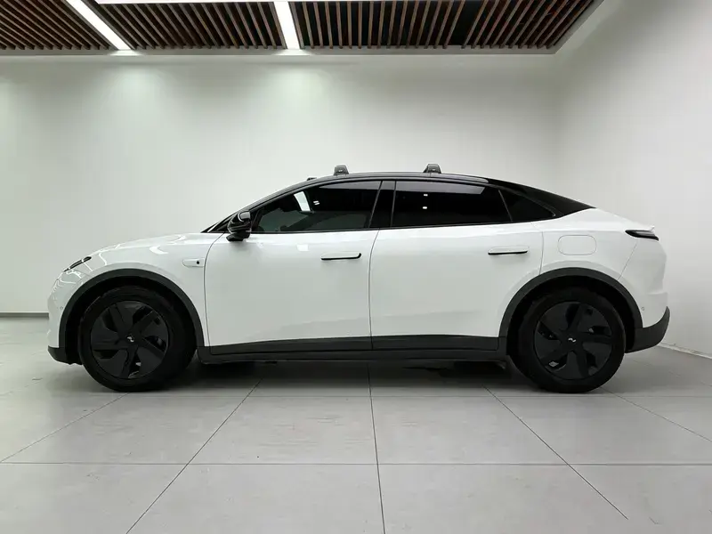 2024 Nio Onvo L60 с пробегом 72 000 км