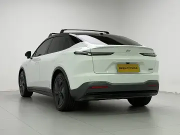 2024 Nio Onvo L60 с пробегом 72 000 км