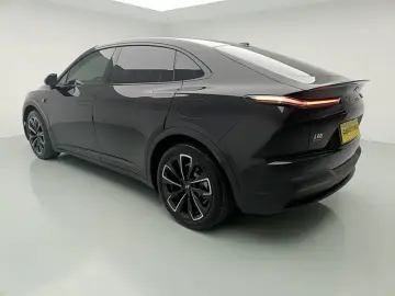 2025 Nio Onvo L60 с пробегом 16 600 км