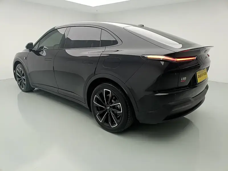 2025 Nio Onvo L60 с пробегом 16 600 км