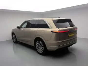 2025 Nio Onvo L90 с пробегом 27 600 км