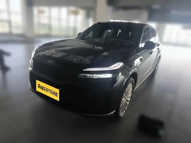 2025 Nio Onvo L90 с пробегом 77 000 км