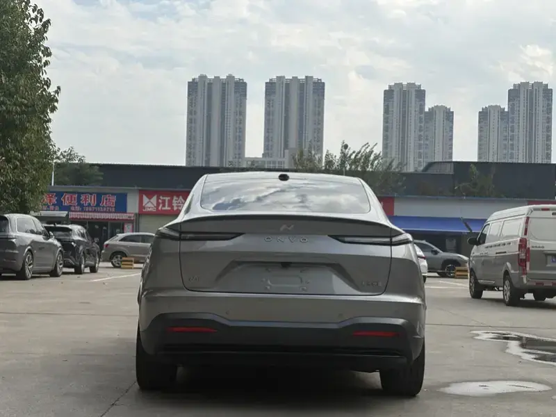 2024 Nio Onvo L60 с пробегом 35 000 км