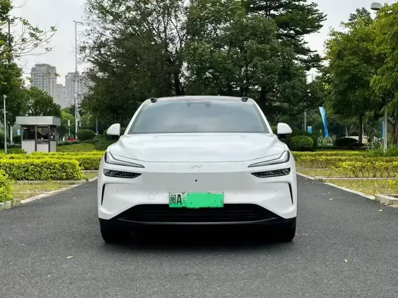 2025 Nio Onvo L60 с пробегом 2 000 км