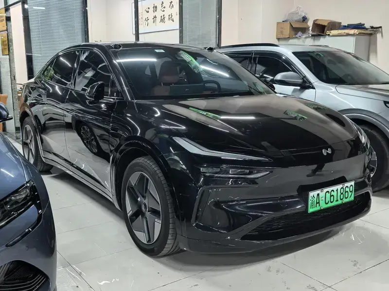 2025 Nio Onvo L60 с пробегом 44 000 км