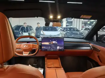 2025 Nio Onvo L60 с пробегом 44 000 км