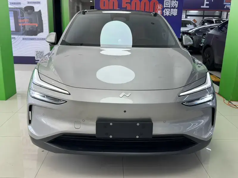 2024 Nio Onvo L60 с пробегом 21 000 км