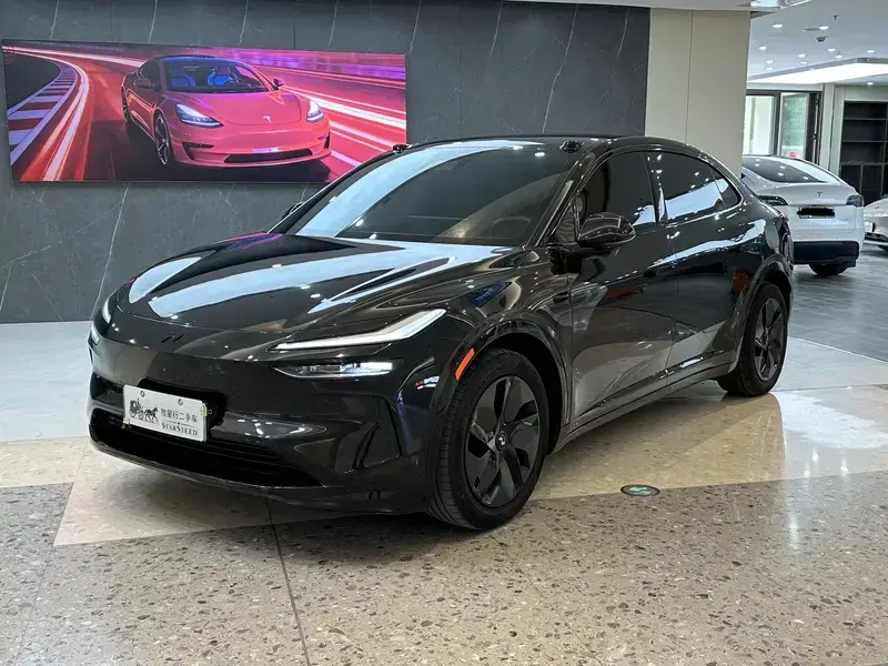 2025 Nio Onvo L60 с пробегом 90 000 км