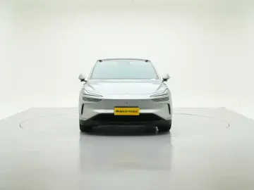 2025 Nio Onvo L60 с пробегом 23 000 км