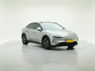 2025 Nio Onvo L60 с пробегом 23 000 км