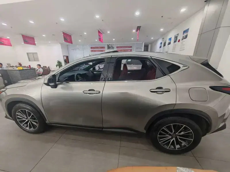 2022 Lexus NX с пробегом 36 000 км