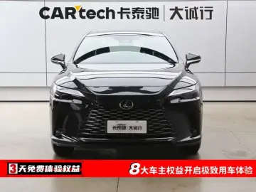 2025 Lexus RX с пробегом 200 км