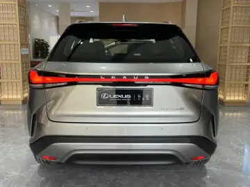 2026 Lexus RX с пробегом 4 100 км