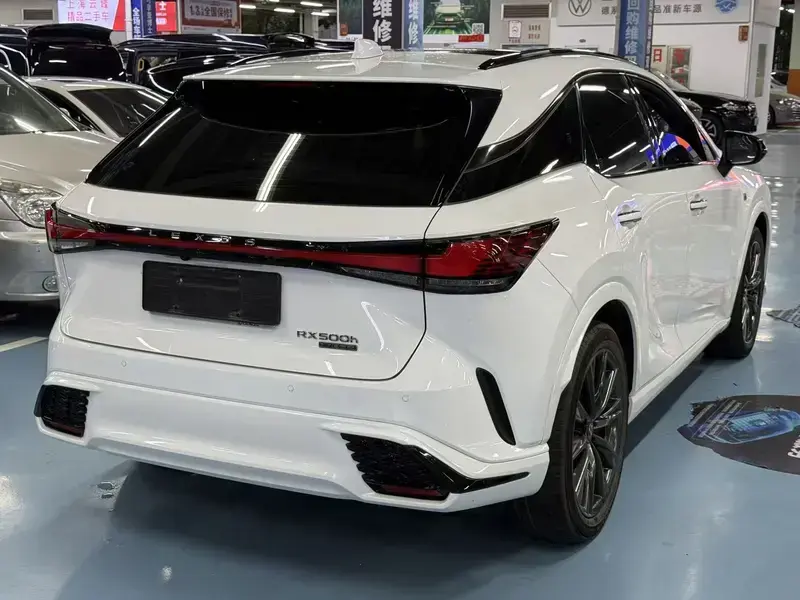 2023 Lexus RX с пробегом 49 000 км