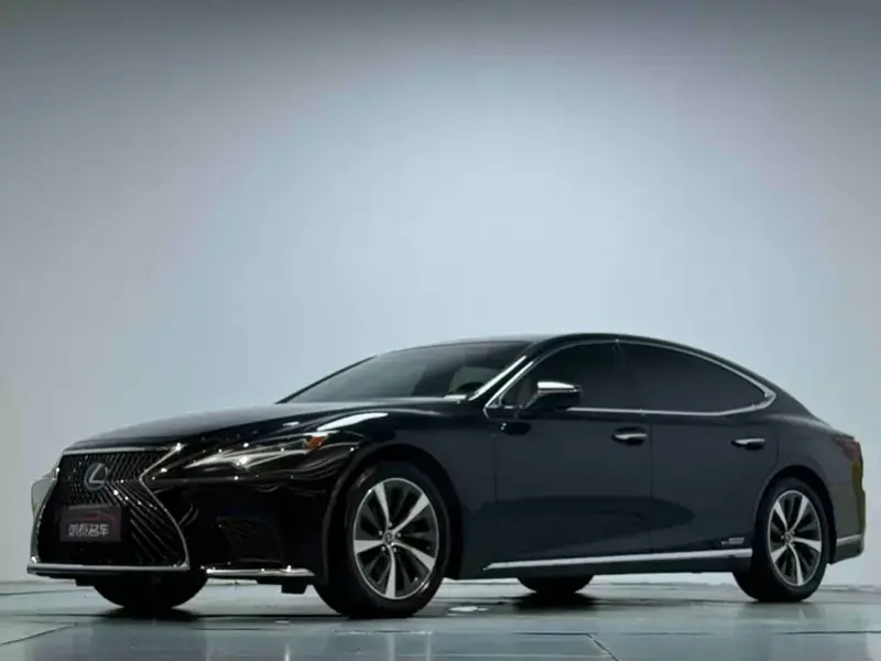 2021 Lexus LS с пробегом 103 000 км