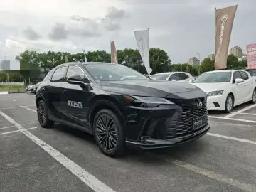 2025 Lexus RX с пробегом 400 км