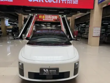 2025 Li Auto (Lixiang) i6 с пробегом 10 000 км